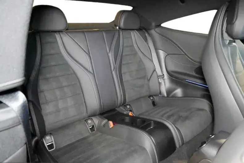 Mercedes-Benz CLE 300 (Clasa CLE) din 2024 cu 15.735 km - oferta MER200077 - foto 7