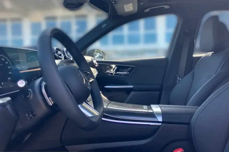 Mercedes-Benz GLC 300 (Clasa GLC) din 2024 cu 60.000 km - oferta MER200078 - foto 10