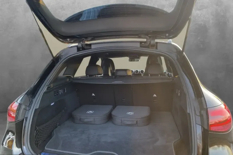 Mercedes-Benz GLC 300 (Clasa GLC) din 2023 cu 67.600 km - oferta MER200083 - foto 6