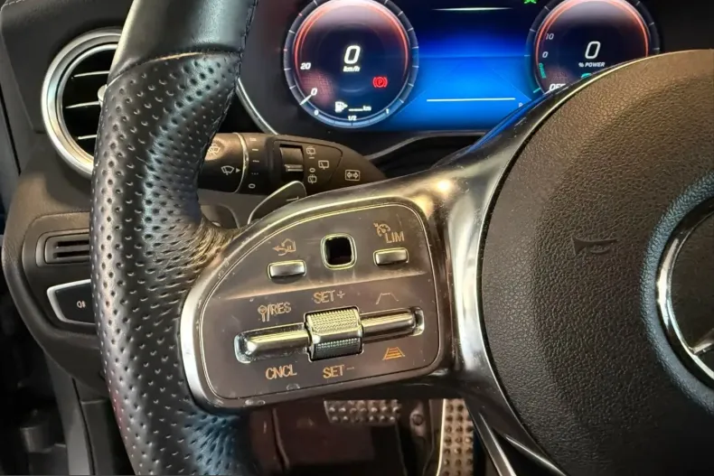 Mercedes-Benz GLC 300 (Clasa GLC) din 2022 cu 43.564 km - oferta MER200086 - foto 16