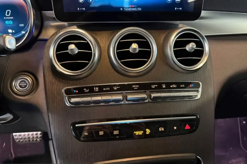 Mercedes-Benz GLC 300 (Clasa GLC) din 2022 cu 43.564 km - oferta MER200086 - foto 20