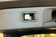 Mercedes-Benz GLC 300 (Clasa GLC) din 2022 cu 43.564 km - oferta MER200086 - foto 30