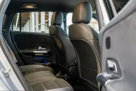 Mercedes-Benz GLA 180 (Clasa GLA) din 2025 cu 14.655 km - oferta MER200090 - foto 8