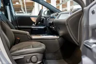 Mercedes-Benz GLA 180 (Clasa GLA) din 2025 cu 14.655 km - oferta MER200090 - foto 9