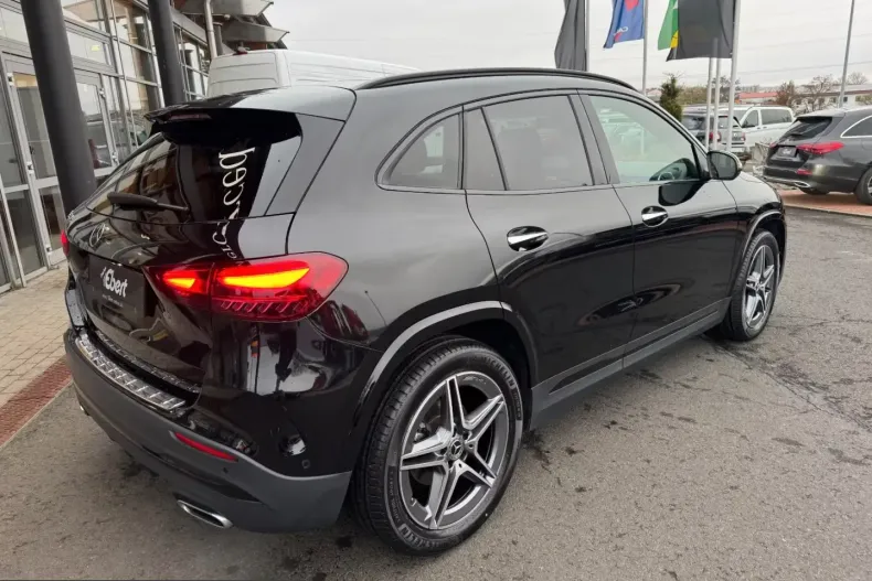 Mercedes-Benz GLA 200 (Clasa GLA) din 2024 cu 54.900 km - oferta MER200091 - foto 3