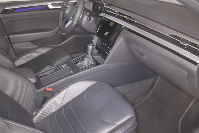 Volkswagen Arteon din 2021 cu 27.626 km - oferta VOL200093 - foto 13