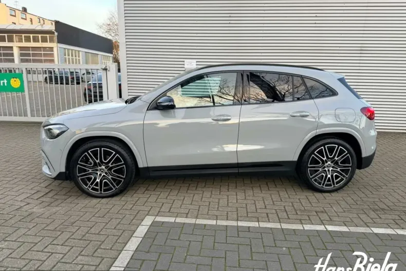 Mercedes-Benz GLA 200 (Clasa GLA) din 2025 cu 10.220 km - oferta MER200095 - foto 3