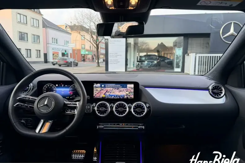 Mercedes-Benz GLA 200 (Clasa GLA) din 2025 cu 10.220 km - oferta MER200095 - foto 5