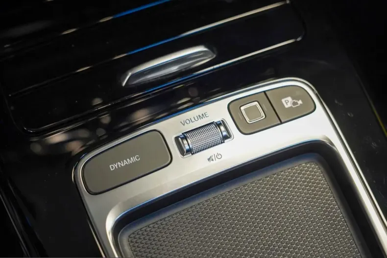 Mercedes-Benz CLA 250 (Clasa CLA) din 2024 cu 9.783 km - oferta MER200098 - foto 10