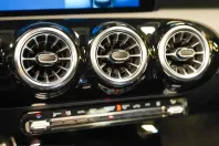 Mercedes-Benz CLA 250 (Clasa CLA) din 2024 cu 9.783 km - oferta MER200098 - foto 12