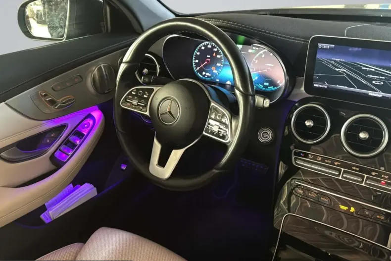 Mercedes-Benz C 300 (Clasa C) din 2022 cu 50.000 km - oferta MER200099 - foto 6