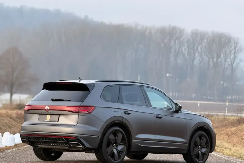 Volkswagen Touareg din 2024 cu 60.000 km - oferta VOL200100 - foto 6