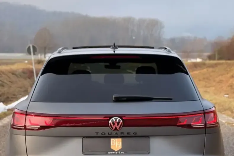 Volkswagen Touareg din 2024 cu 60.000 km - oferta VOL200100 - foto 16