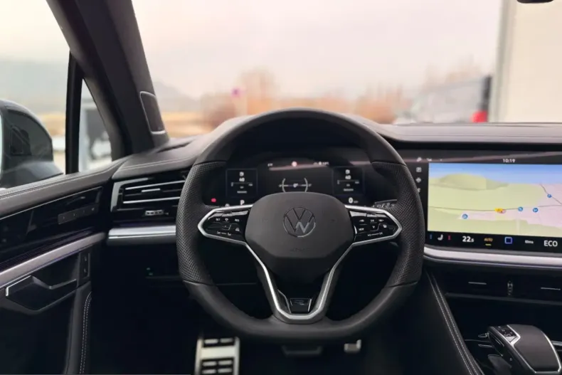 Volkswagen Touareg din 2024 cu 60.000 km - oferta VOL200100 - foto 23