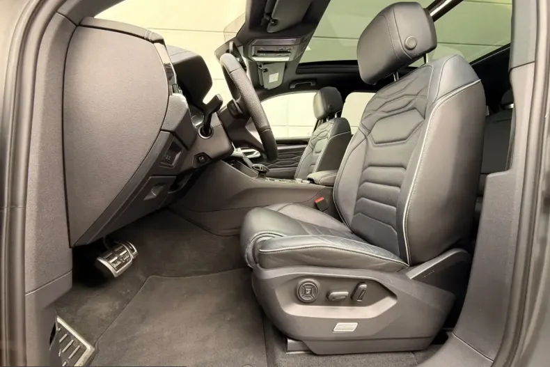 Volkswagen Touareg din 2024 cu 60.000 km - oferta VOL200100 - foto 28