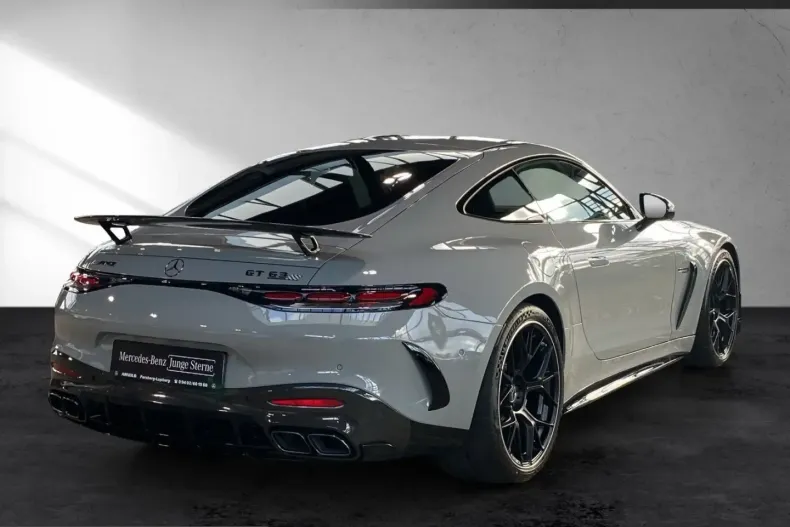 Mercedes-Benz AMG GT (Clasa GT) din 2025 cu 3.080 km - oferta MER200101 - foto 4