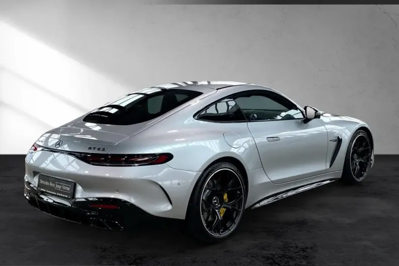 Mercedes-Benz AMG GT (Clasa GT) din 2023 cu 5.130 km - oferta MER200102 - foto 4