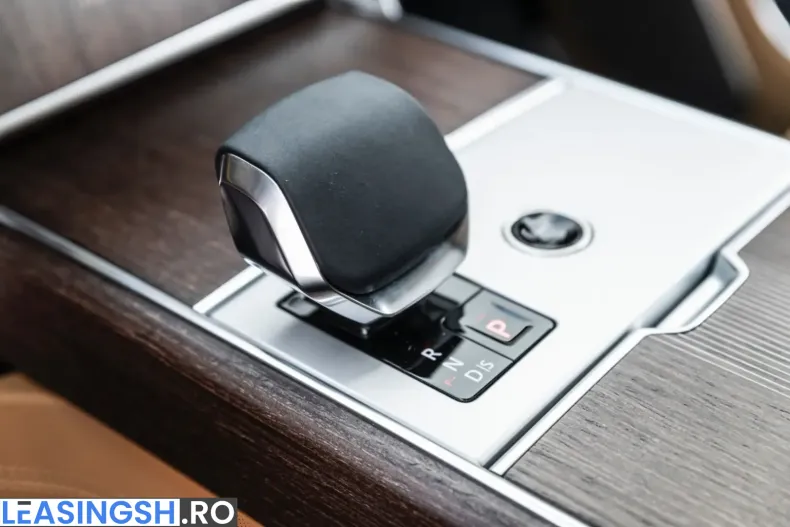 Land Rover Range Rover din 2024 cu 29.990 km - oferta LAN200107 - foto 36