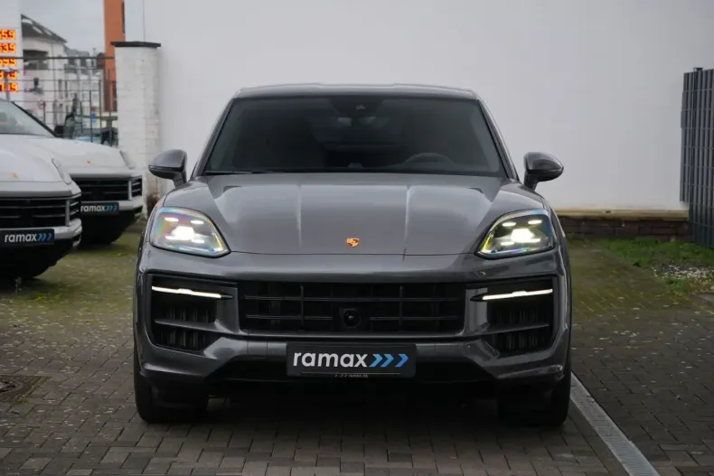 Porsche Cayenne din 2024 cu 8.500 km - oferta POR200108 - foto 2
