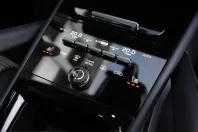 Porsche Cayenne din 2024 cu 8.500 km - oferta POR200108 - foto 24