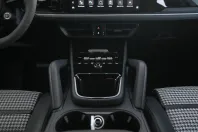 Porsche Cayenne din 2024 cu 8.500 km - oferta POR200108 - foto 28