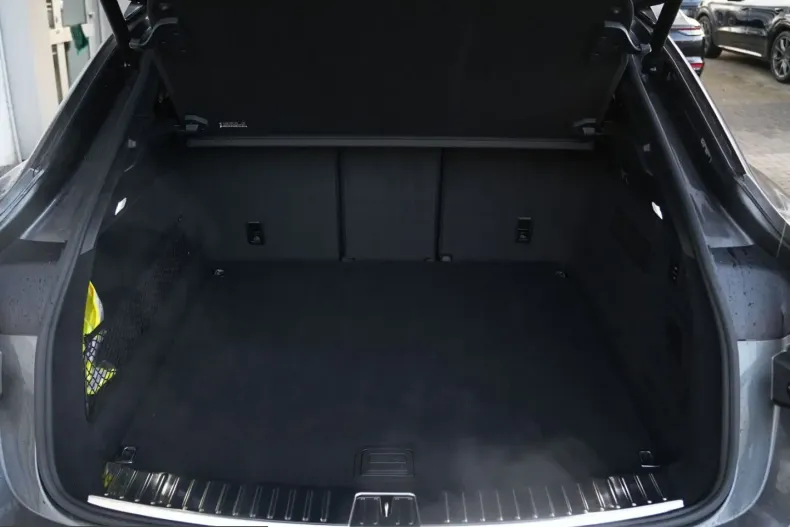 Porsche Cayenne din 2024 cu 8.500 km - oferta POR200108 - foto 45