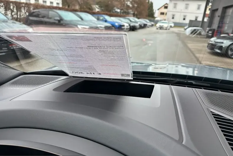 Porsche Cayenne din 2025 cu 29.990 km - oferta POR200109 - foto 25