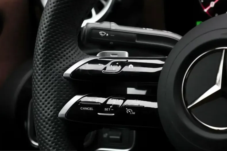 Mercedes-Benz CLA 250 (Clasa CLA) din 2025 cu 4.038 km - oferta MER200110 - foto 8