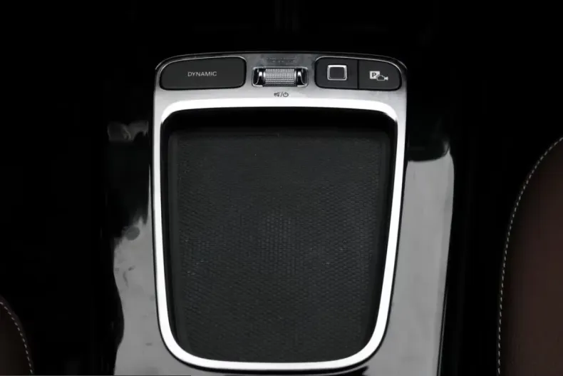 Mercedes-Benz CLA 250 (Clasa CLA) din 2025 cu 4.038 km - oferta MER200110 - foto 20