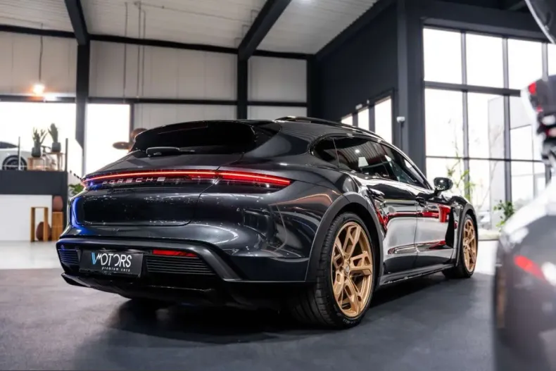 Porsche Taycan din 2022 cu 65.251 km - oferta POR200111 - foto 5