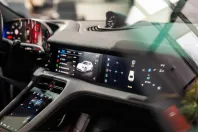 Porsche Taycan din 2022 cu 65.251 km - oferta POR200111 - foto 20