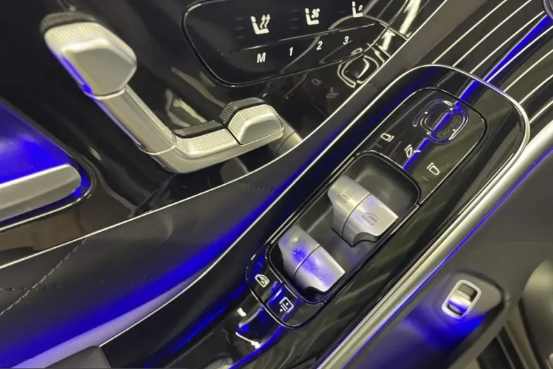 Mercedes-Benz S 580 (Clasa S) din 2024 cu 21.569 km - oferta MER200114 - foto 11