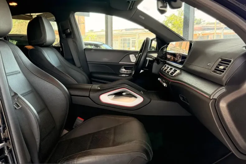 Mercedes-Benz GLE 450 (Clasa GLE) din 2023 cu 43.400 km - oferta MER200118 - foto 15