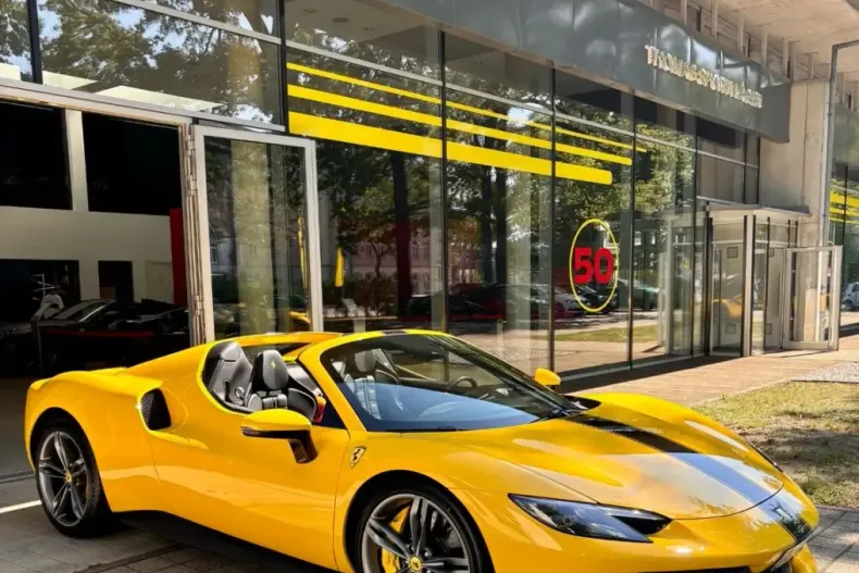 Ferrari 296 GTS din 2024 cu 3.820 km - oferta FER200119 - foto 11