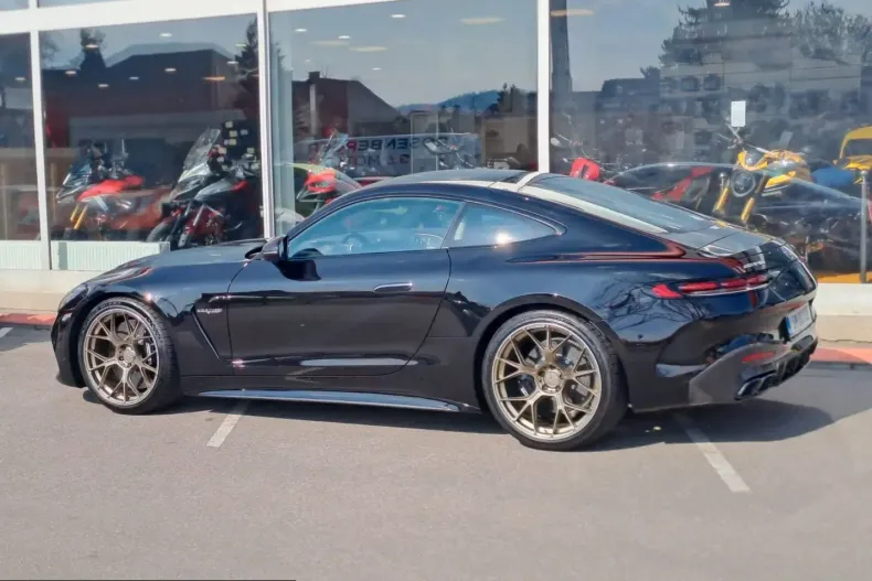 Mercedes-Benz AMG GT (Clasa GT) din 2025 cu 7.000 km - oferta MER200121 - foto 4