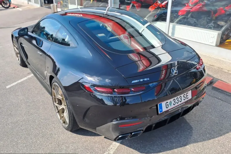 Mercedes-Benz AMG GT (Clasa GT) din 2025 cu 7.000 km - oferta MER200121 - foto 5