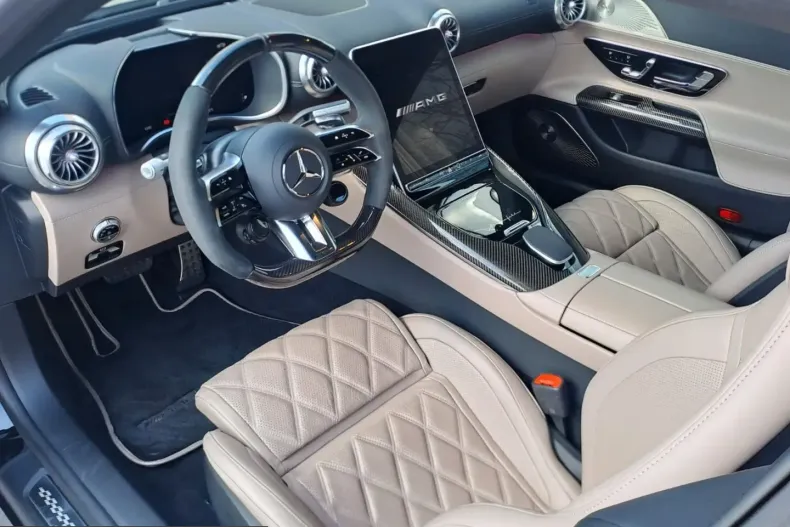 Mercedes-Benz AMG GT (Clasa GT) din 2025 cu 7.000 km - oferta MER200121 - foto 16