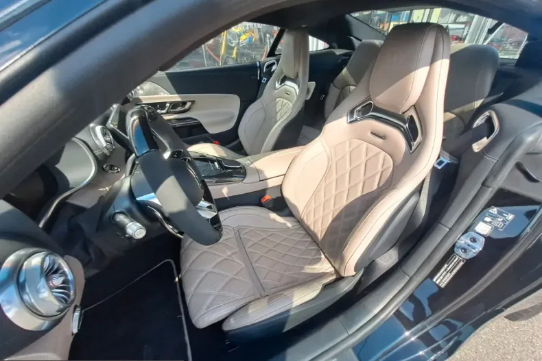 Mercedes-Benz AMG GT (Clasa GT) din 2025 cu 7.000 km - oferta MER200121 - foto 17