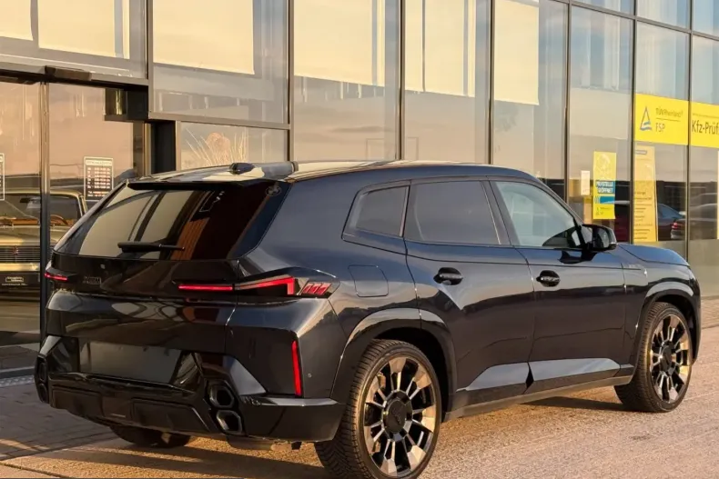 BMW XM (Seria X) din 2023 cu 30.000 km - oferta BMW200125 - foto 2