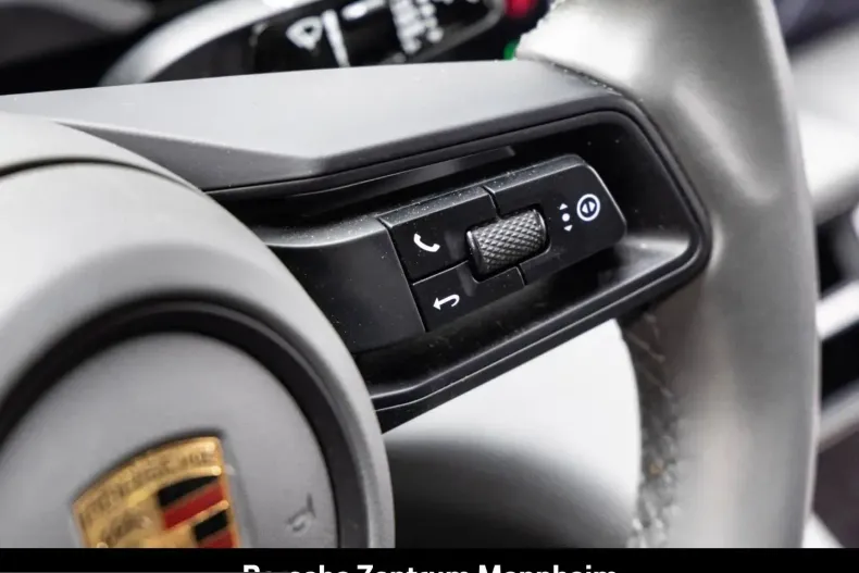 Porsche Taycan din 2023 cu 40.456 km - oferta POR200128 - foto 20