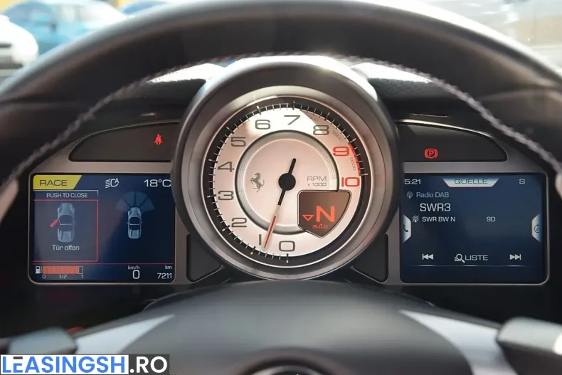 Ferrari 812 din 2022 cu 7.500 km - oferta FER200129 - foto 8