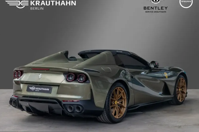 Ferrari 812 din 2023 cu 2.780 km - oferta FER200130 - foto 6