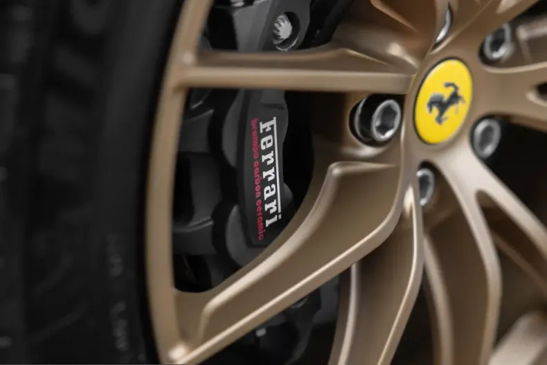 Ferrari 812 din 2023 cu 2.780 km - oferta FER200130 - foto 19