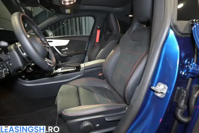 Mercedes-Benz CLA 35 AMG (Clasa CLA) din 2024 cu 4.650 km - oferta MER200134 - foto 8