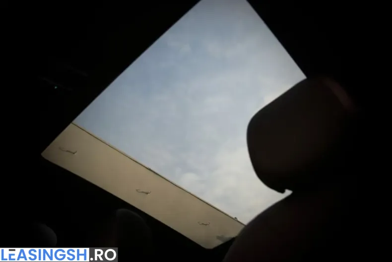 Porsche Cayenne din 2023 cu 69.800 km - oferta POR200135 - foto 18