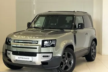 Land Rover Defender din 2023 - oferta LAN200138