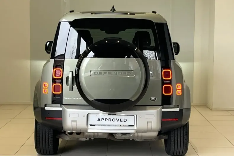 Land Rover Defender din 2023 cu 42.726 km - oferta LAN200138 - foto 13