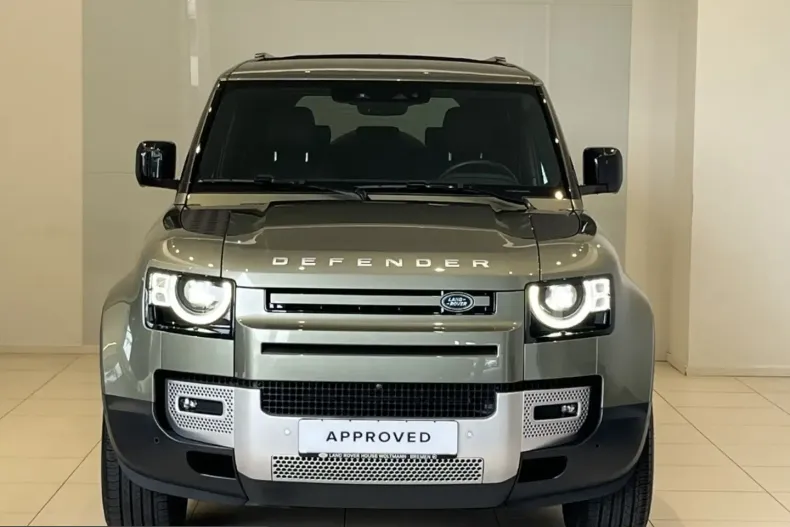 Land Rover Defender din 2023 cu 42.726 km - oferta LAN200138 - foto 14