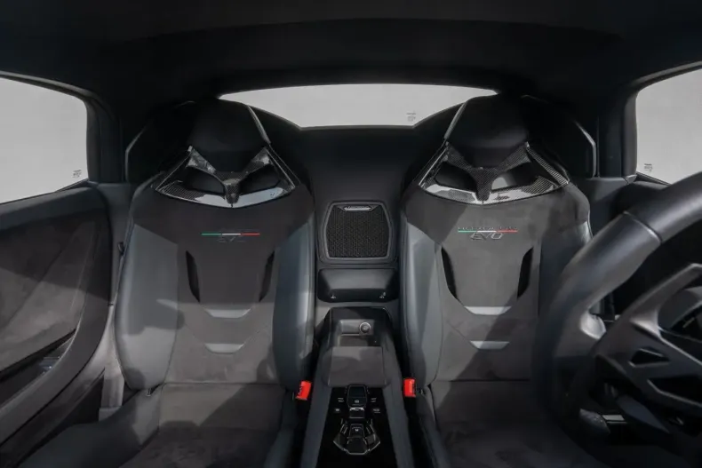 Lamborghini Huracán din 2024 cu 5.600 km - oferta LAM200143 - foto 10