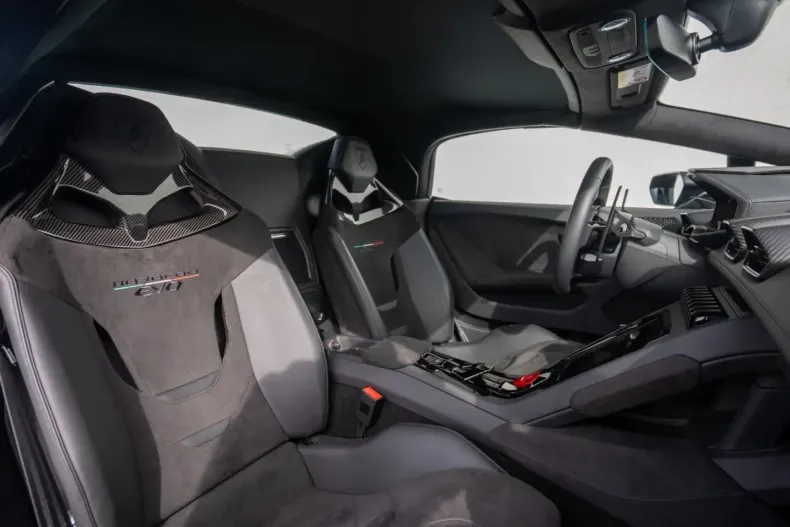 Lamborghini Huracán din 2024 cu 5.600 km - oferta LAM200143 - foto 34